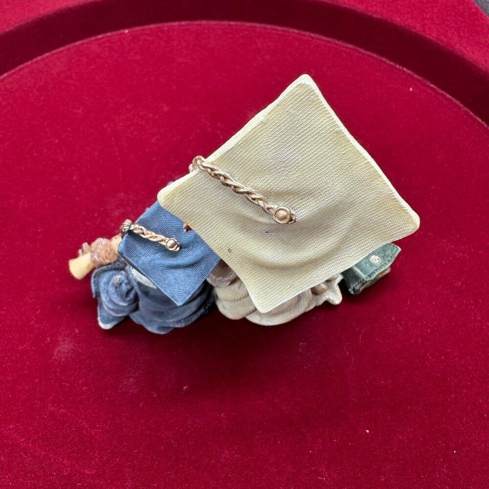 Yesterdays Child Dollstone Graduation Day #3550 Lisa w/ Plato Boyds Bears - Picture 5 of 10